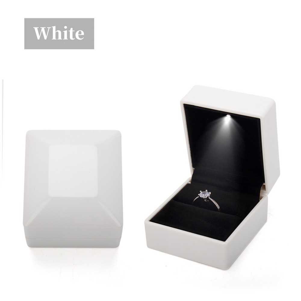 New in LED Light Jewelry Box R - Bar Cart Gold recensione e prezzo