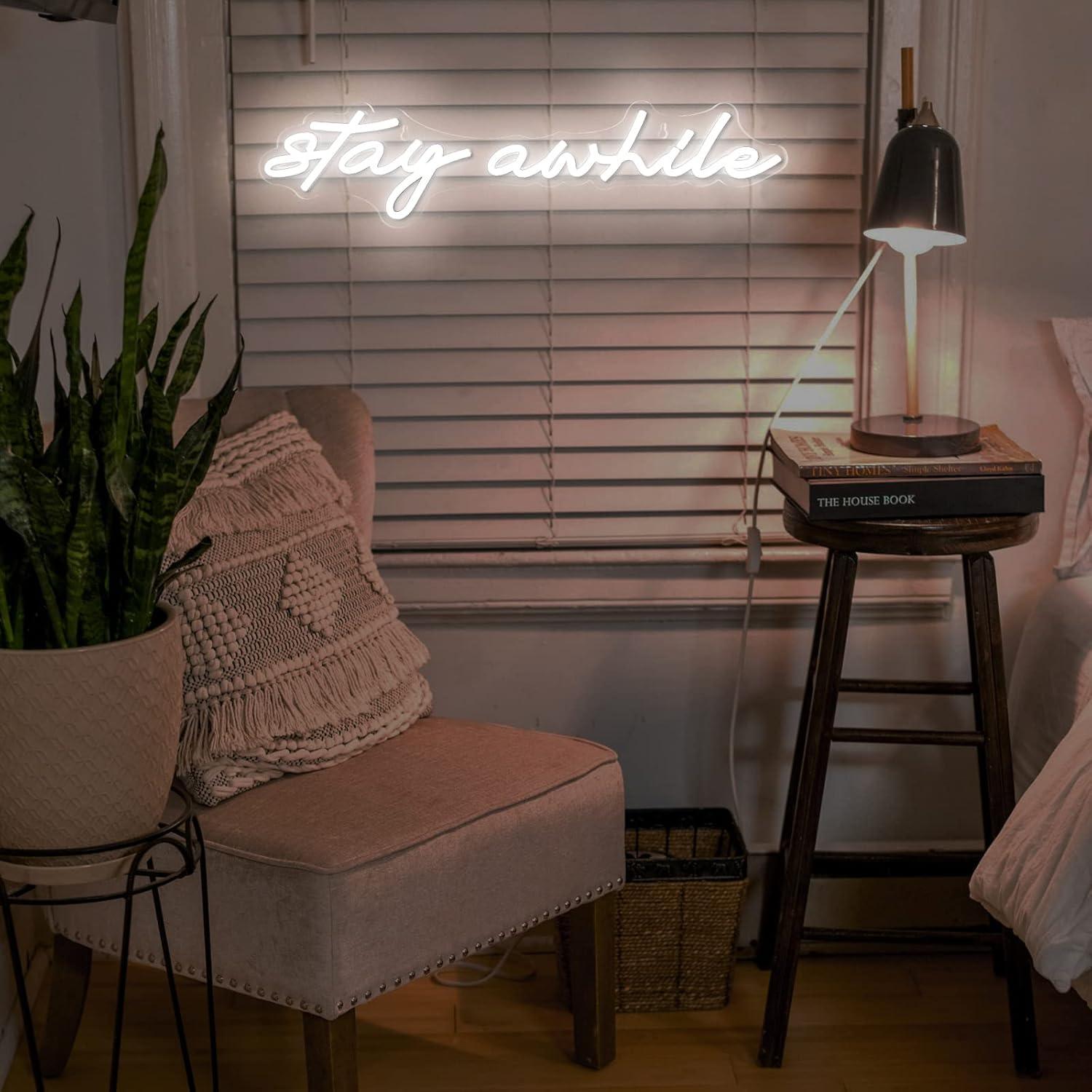 Stay Awhile Neon Signs USB Dim - Home Bar Signs recensione e prezzo
