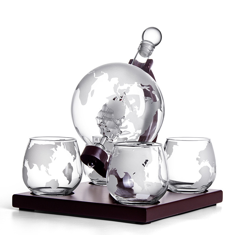 Globe Decanter Creative Glass  - Decanter Globe Set recensione e prezzo