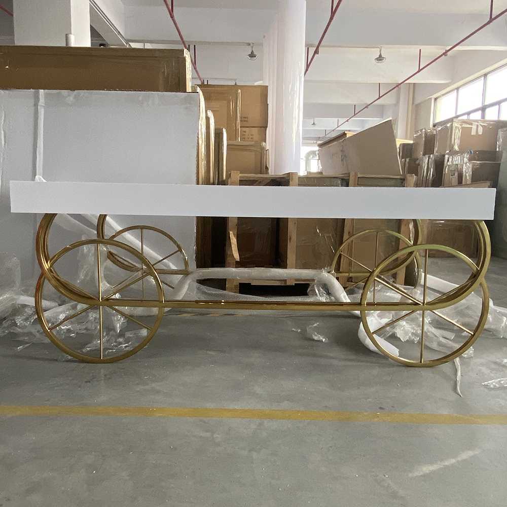 Custom Event Candy Cart with G - Bar Cart Gold recensione e prezzo
