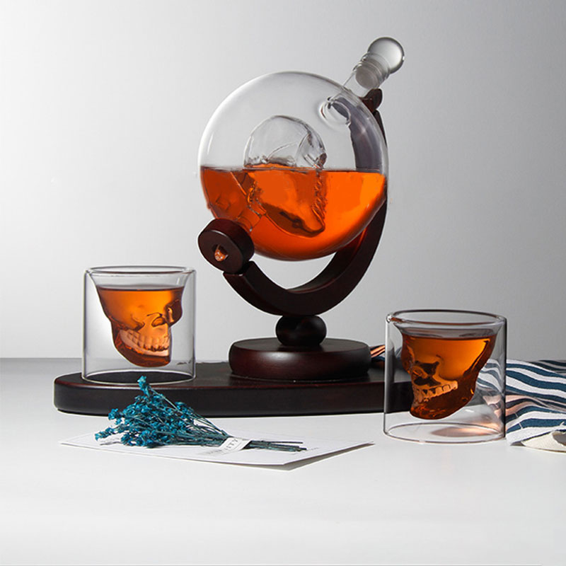 Skull Globe Whiskey Decanter S - Decanter Globe Set recensione e prezzo