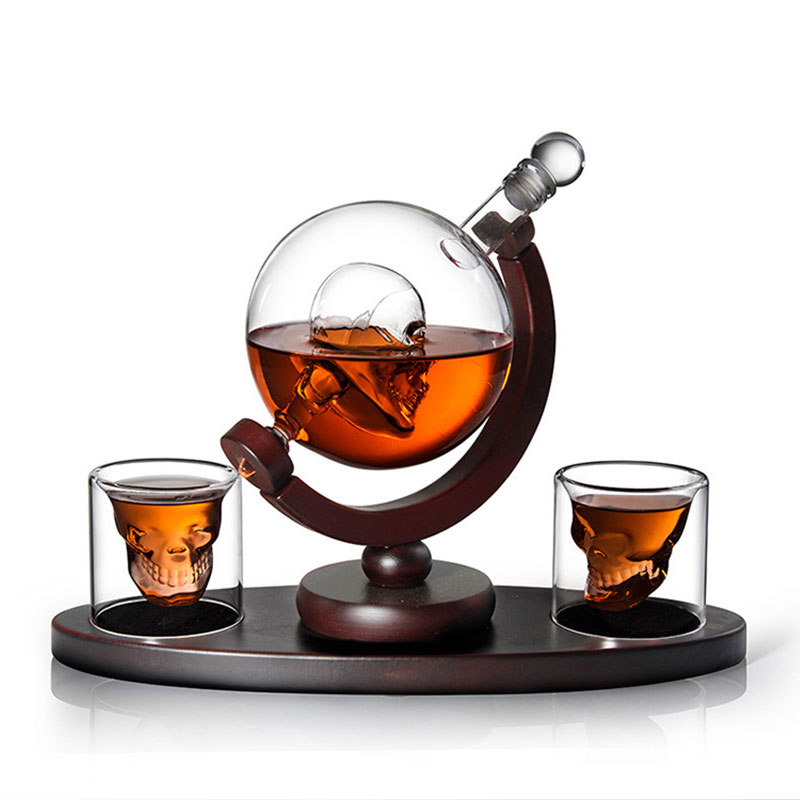 Skull Globe Whiskey Decanter S - Decanter Globe Set recensione e prezzo