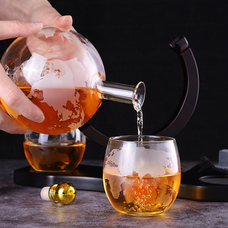 1L Creative Globe Decanter Set - Decanter Globe Set recensione e prezzo