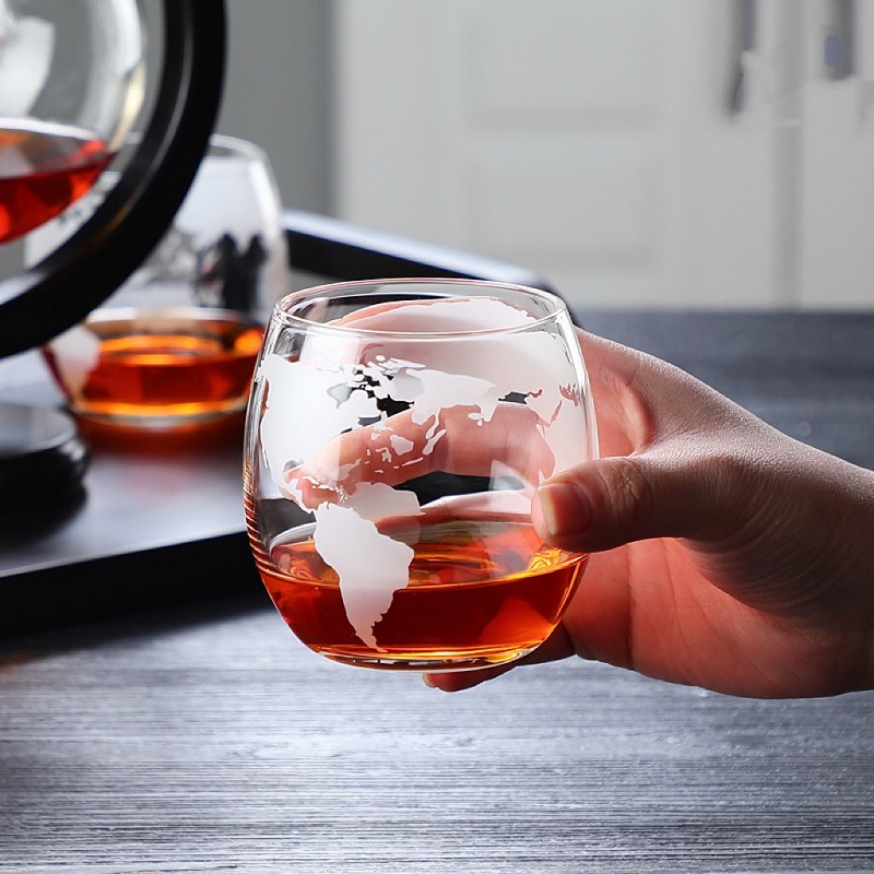 1L Creative Globe Decanter Set - Decanter Globe Set recensione e prezzo